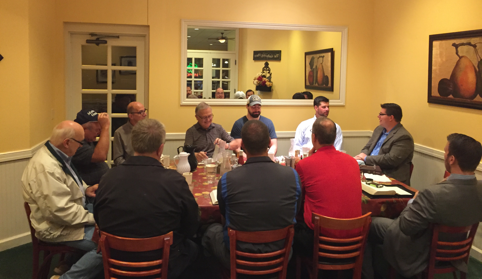 Heartland CBMC Bible Study Groups meet weekly throughout the greater Omaha area.  Business men can share and grow in their faith and understanding of God’s word.